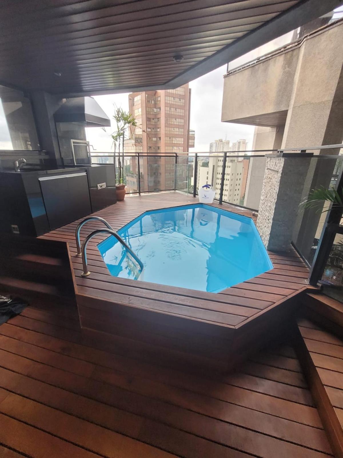 Morumbi, Pub, Com Hidromassagem, Piscina Aquecida Privativa, Lareira, Que Voce Precisa Descansar, Trabalhar Ou Realizar Aquela Comemoracao! Com Total Conforto E Privacidade! O Nota 10 De Sp! São Paulo