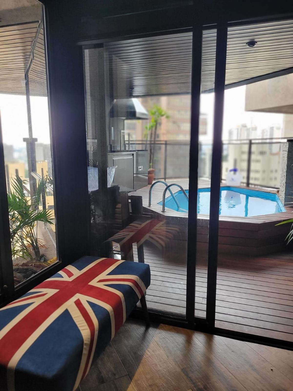 Apartamento Morumbi, Pub, Com Hidromassagem, Piscina Aquecida Privativa, Lareira, Que Voce Precisa Descansar, Trabalhar Ou Realizar Aquela Comemoracao! Com Total Conforto E Privacidade! O Nota 10 De Sp!