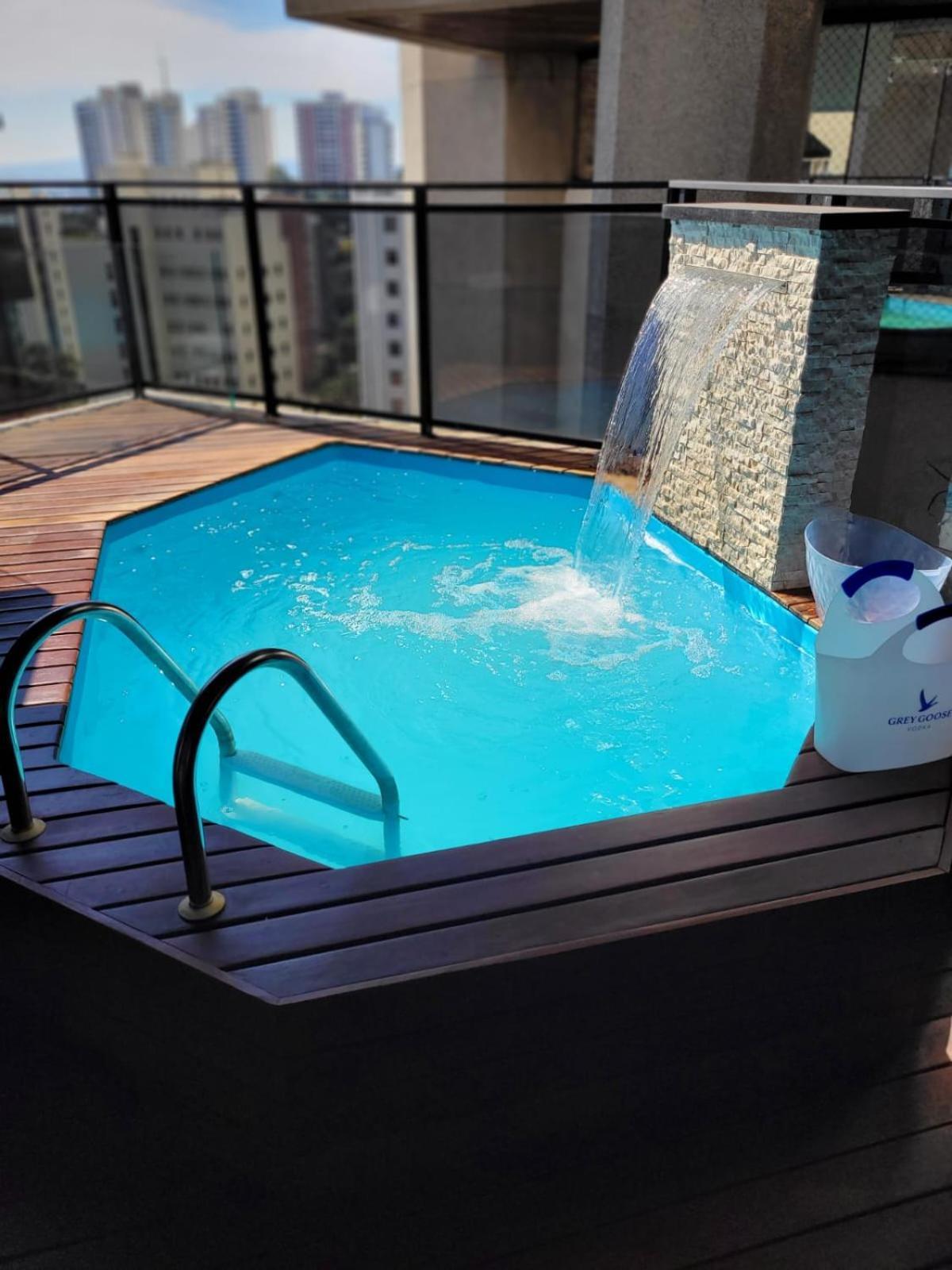 Apartamento Morumbi, Pub, Com Hidromassagem, Piscina Aquecida Privativa, Lareira, Que Voce Precisa Descansar, Trabalhar Ou Realizar Aquela Comemoracao! Com Total Conforto E Privacidade! O Nota 10 De Sp! *